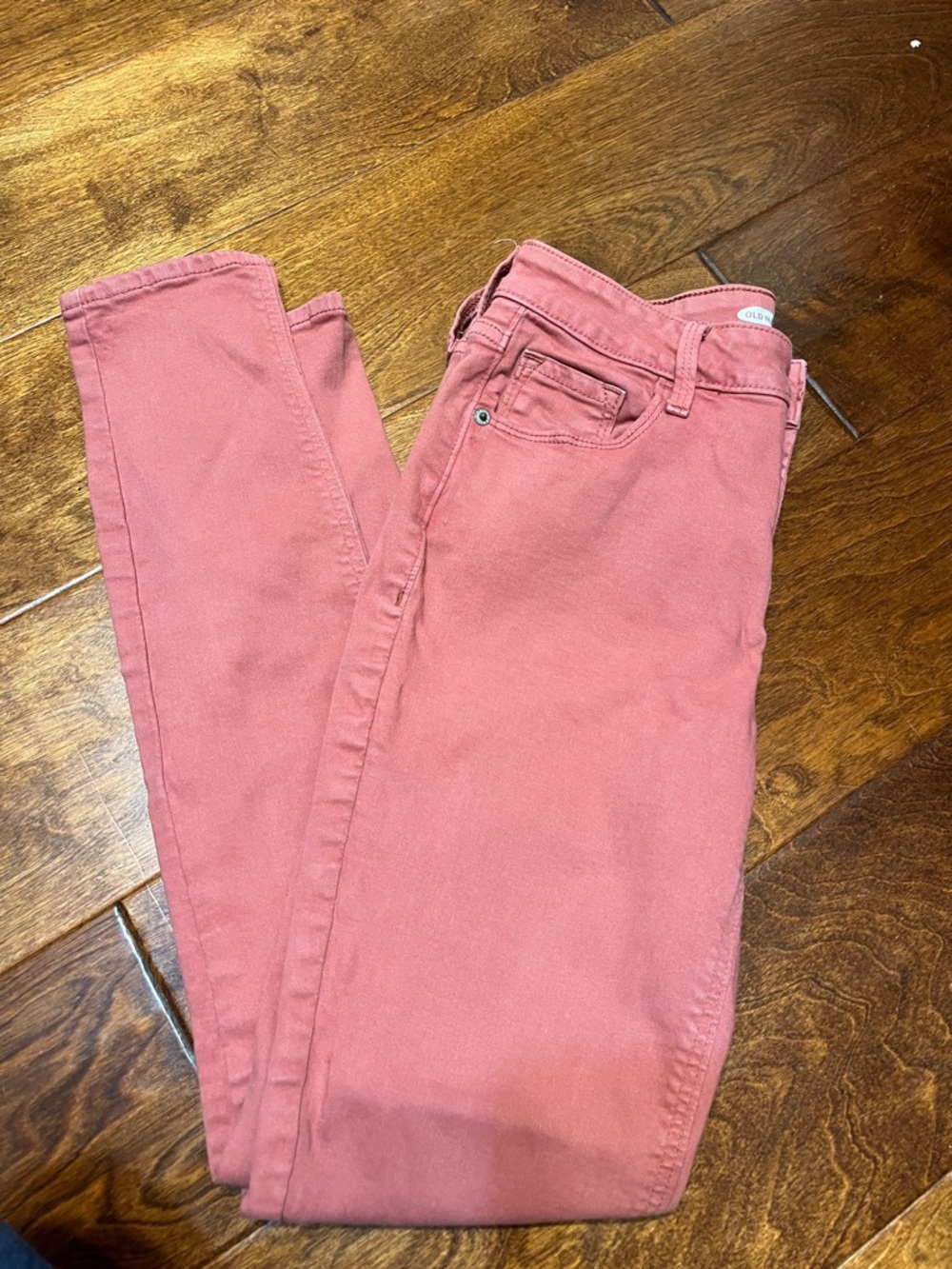 Old Navy Rockstar Super Skinny Women's Skinny Jeans in Rose Pink